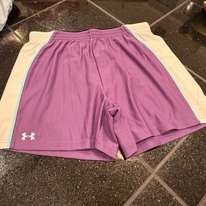Under Armor Shorts Women's Size XL Purple & White Gym Running Shorts Like New